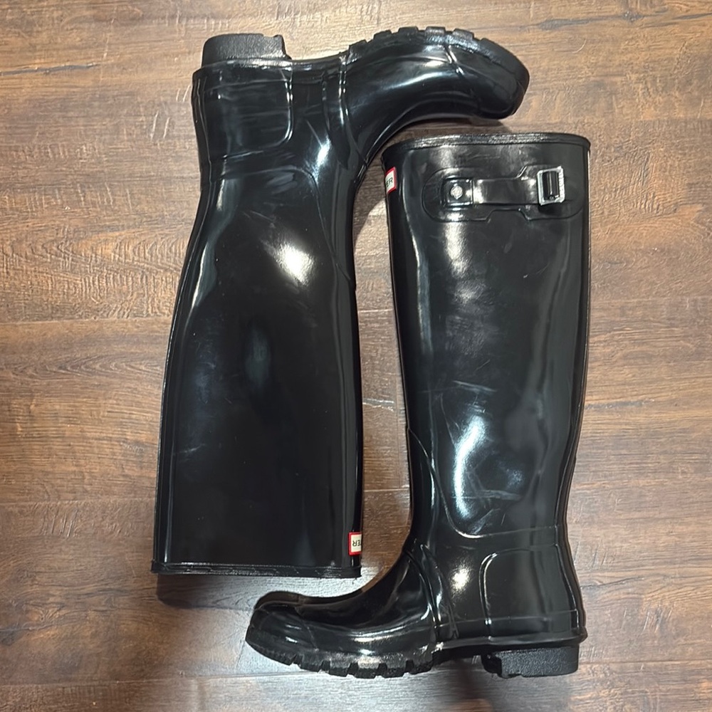 Hunter women’s rain boots